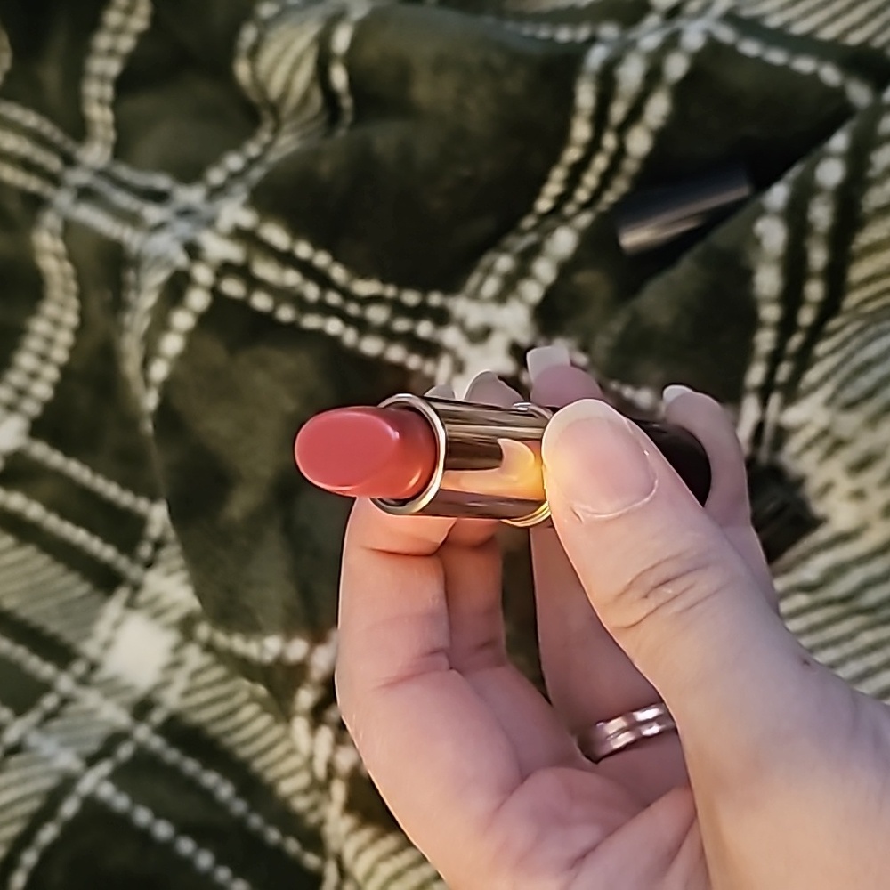 2 lipsticks - Picture 4 of 7